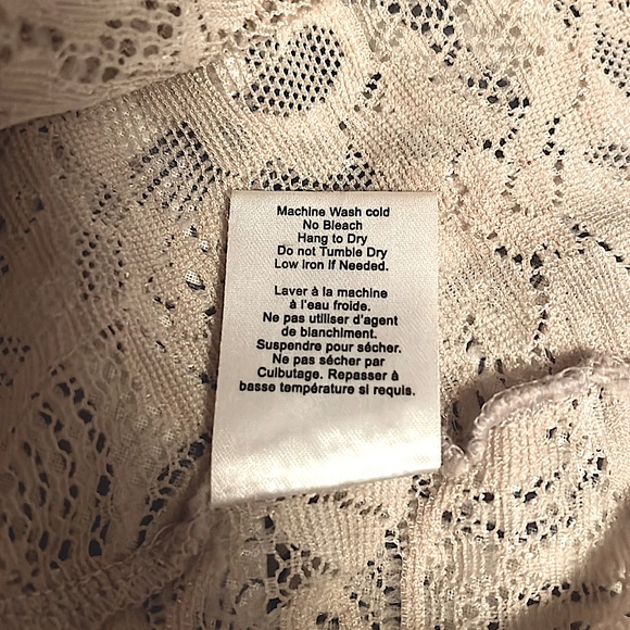 ARITZIA Talula Lace Tank Top // Size XXS - Picture 5 of 5